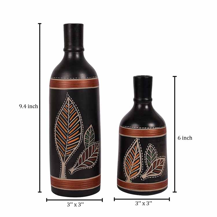 Vase Earthen Black Bottle Madhubani - Set of 2 (9.4x3/6x3") - Decor & Living - 4