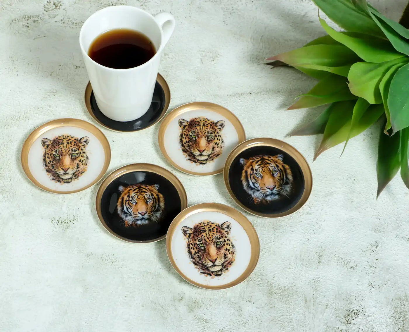 Round Aesthetic Tiger Print Coaster - Set of 6 - Dining & Kitchen - 2