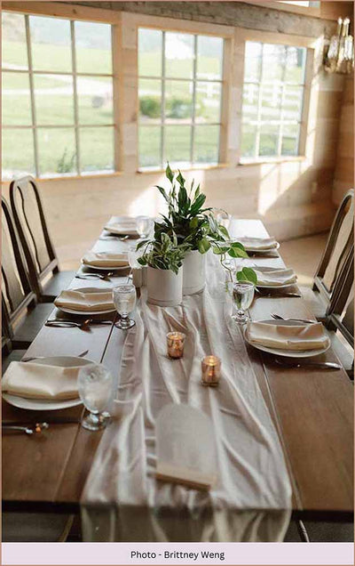 Table Linen Wonders: Glorify Your Dining Decor with Stylish Essentials