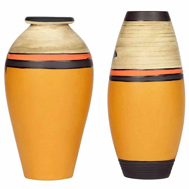 Vase Earthen Yellow Madhubani with Fish Motifs - Set of 2 (6.2x3/6.2x3") - Decor & Living - 3