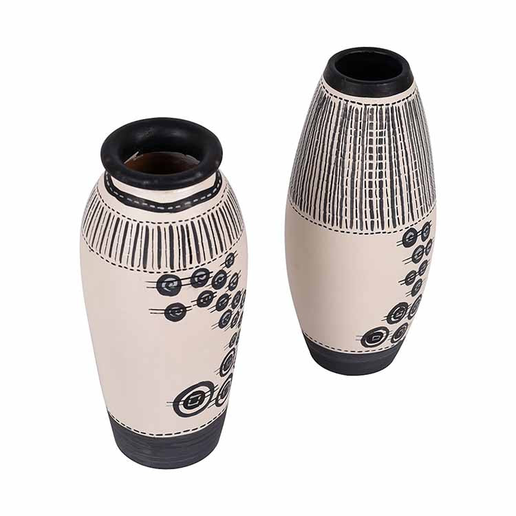 Vase Earthen White Warli - Set of 2 (6.4x3/6.4x3") - Decor & Living - 2