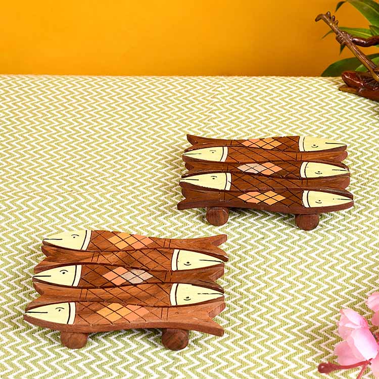 Coaster Wooden Handcrafted Fish Small with Tribal Art - Set of 2 (5x4") - Dining & Kitchen - 2