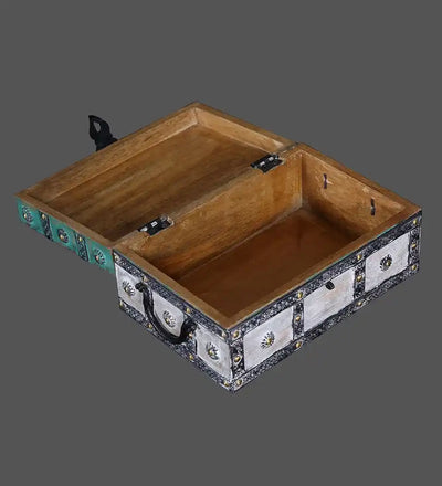 Rustic Allure Wooden Brass Jewellery Box (9in x 6in x 4in) - Furnishing & Utilities - 4