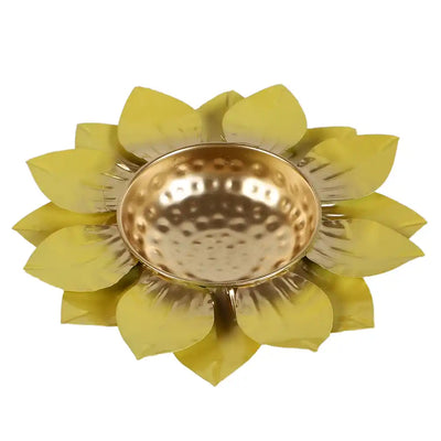 Yellow & Gold Flower Urli