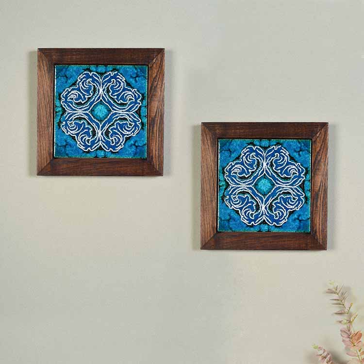 Blue Daisy Handcrafted Wall Art Panel/ Trivets - Set of 2 - Wall Decor - 2