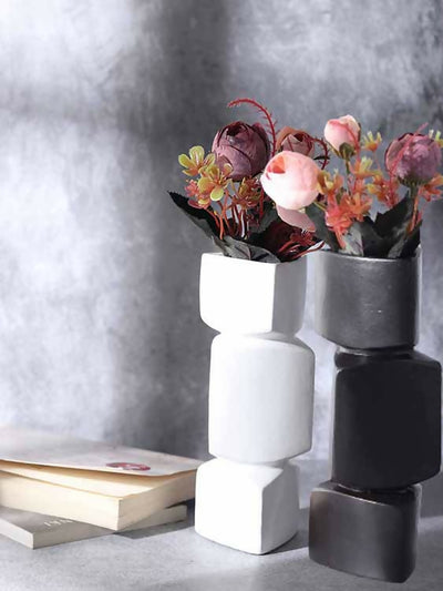 Verti Ceramic Vase Set in Black & White- 80-093-19-21