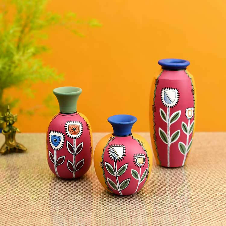 Smiling Flowers Colorful Vases - Set of 3 in Magenta - Decor & Living - 1