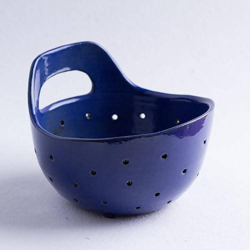Berry Bowl | Ultramarine blue - Dining & Kitchen - 1
