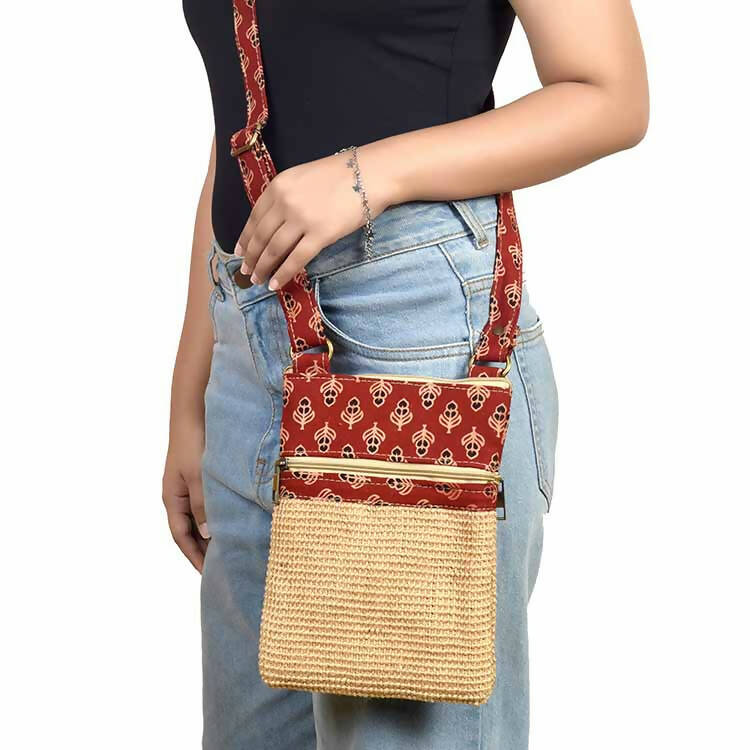 Kalamkari Tan Sling Bag in Structured Jute Fabric - Fashion & Lifestyle - 2