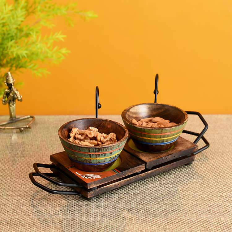 Hooked Snack Bowl with Square Tray Two Sets with One Holding Tray (6.5x4x4.5/ 13.5x4.5") - Dining & Kitchen - 1