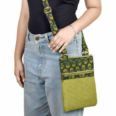 Kalamkari Green Sling Bag in Structured Jute Fabric - Fashion & Lifestyle - 1