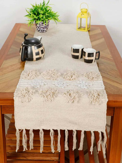 Tufted Table Runner Side Circle, Boondis - Dining & Kitchen - 1